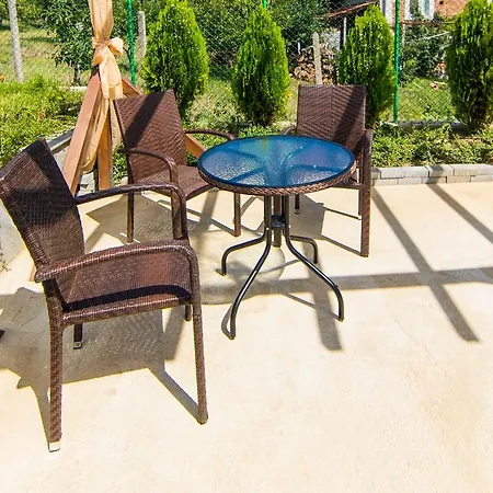 Ognyanovo Guest house 3*