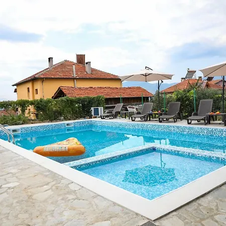 Ognyanovo Guest house 3*