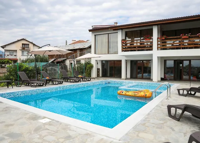 Guest House Ognyanovo Guest house 3*